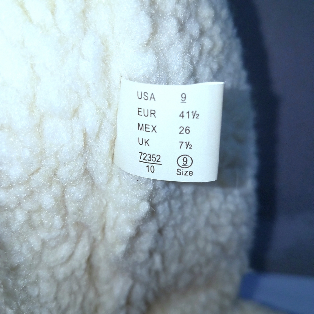 Airwalk Sherpa Lace Wrap Faux Suede Boots Women Sz 9 - Picture 6 of 7